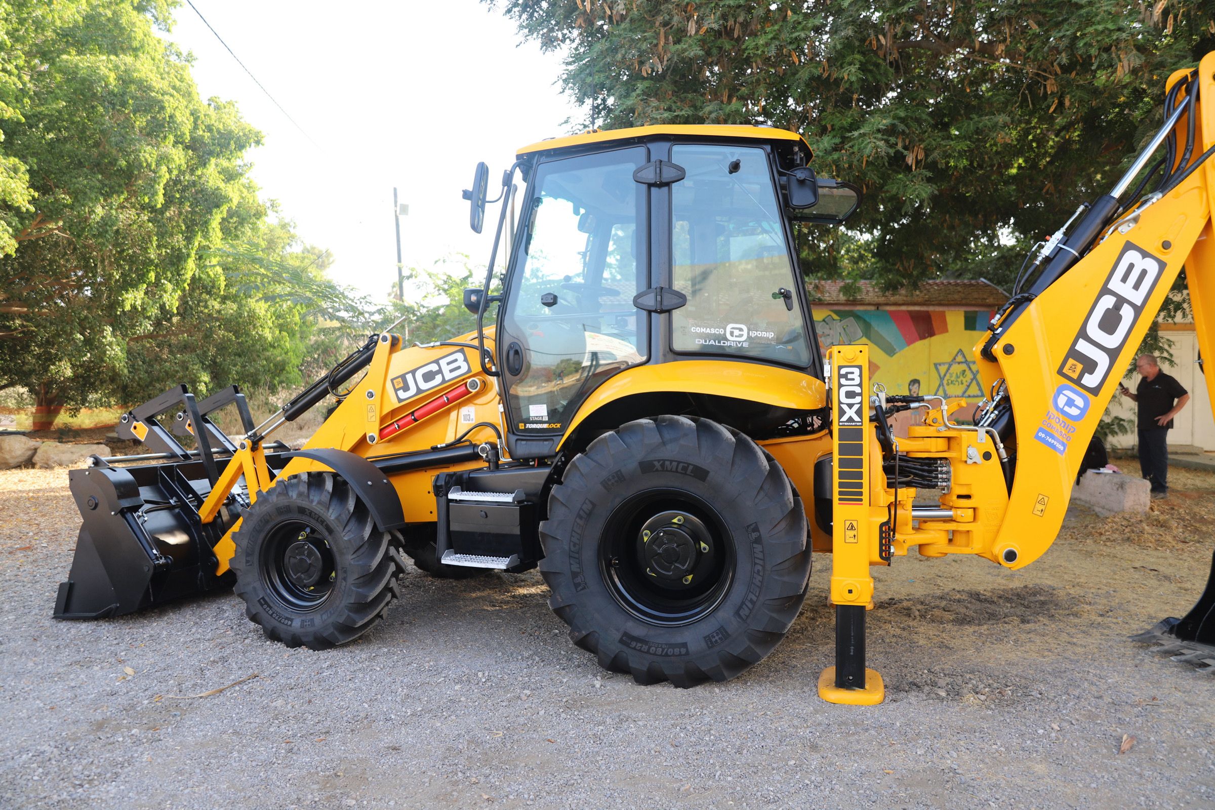 מחפרון 3CX Pro Dual Drive